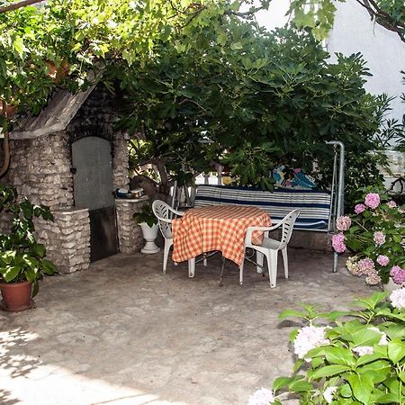 Apartment Roza Trogir Exteriör bild